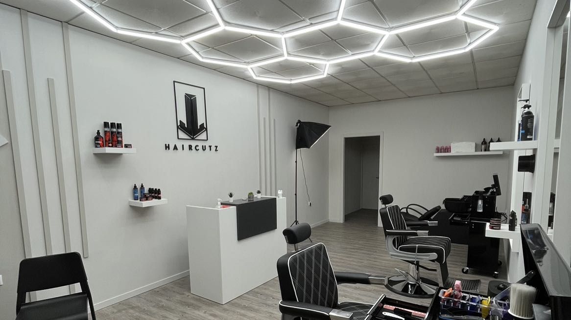 JL Haircutz