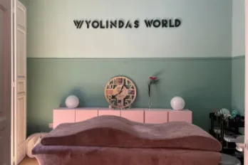 Yolinda's World Eyelash