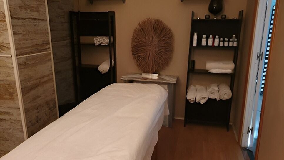 The Salon Benalmadena