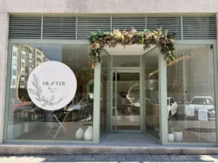 Hunter beauty bar