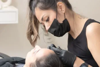 Bella Estética • Micropigmentación