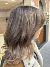 Elena Damian Estilista
